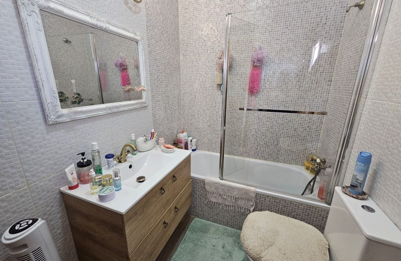 3 chambre Villa/Maison à vendre à La Mata avec garage - 495 000 € (Ref: 9594563)