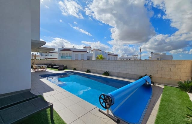 3 camera da letto Villa in vendita in Ciudad Quesada, Rojales con piscina garage - 499.500 € (Rif: 9594564)