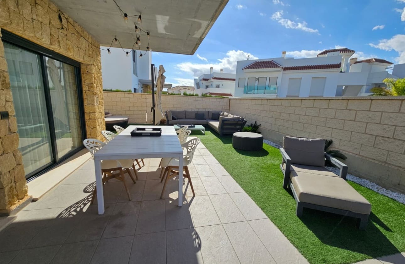 3 camera da letto Villa in vendita in Ciudad Quesada con piscina garage - 499.500 € (Rif: 9594564)