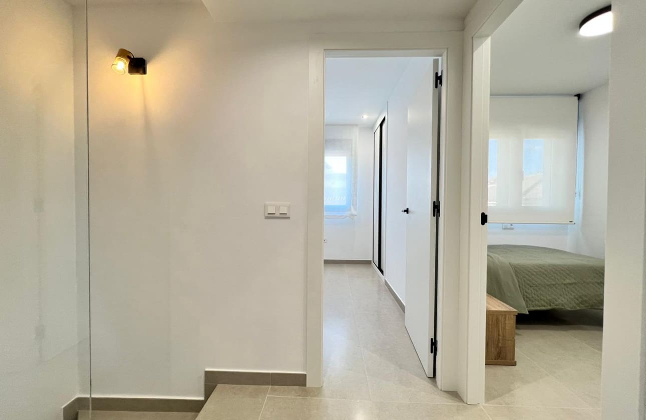 3 slaapkamer Villa te koop in Benferri - € 298.000 (Ref: 9606907)