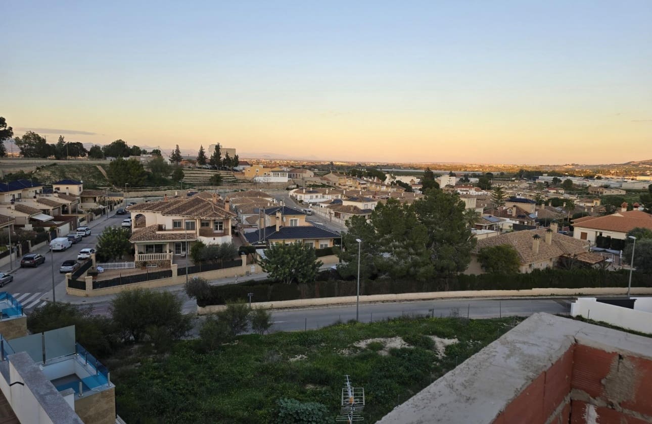 3 soveværelse Byhus til salg i Bigastro med swimmingpool - € 250.000 (Ref: 9606914)