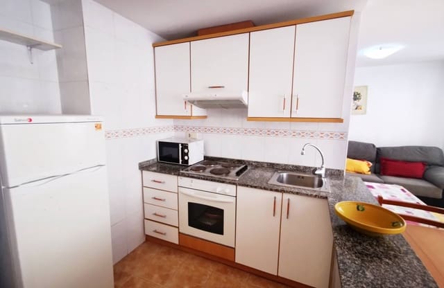 1 bedroom Apartment for sale in Guardamar Playa, Guardamar del Segura - € 120,000 (Ref: 9613090)