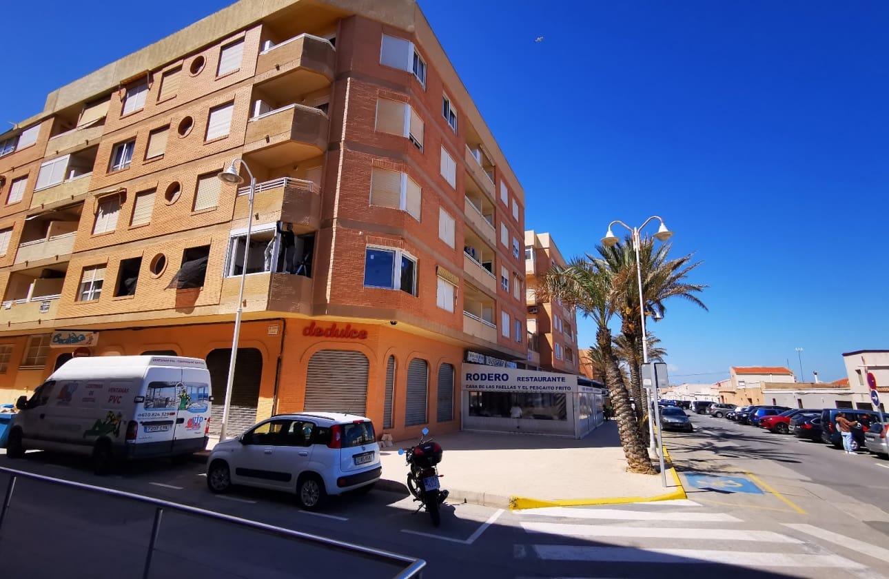 1 bedroom Apartment for sale in Guardamar del Segura - € 120,000 (Ref: 9613090)