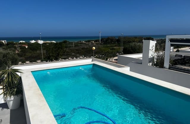 4 Zimmer Villa zu verkaufen in Los Secanos, Guardamar del Segura mit Pool - 625.000 € (Ref: 9613095)