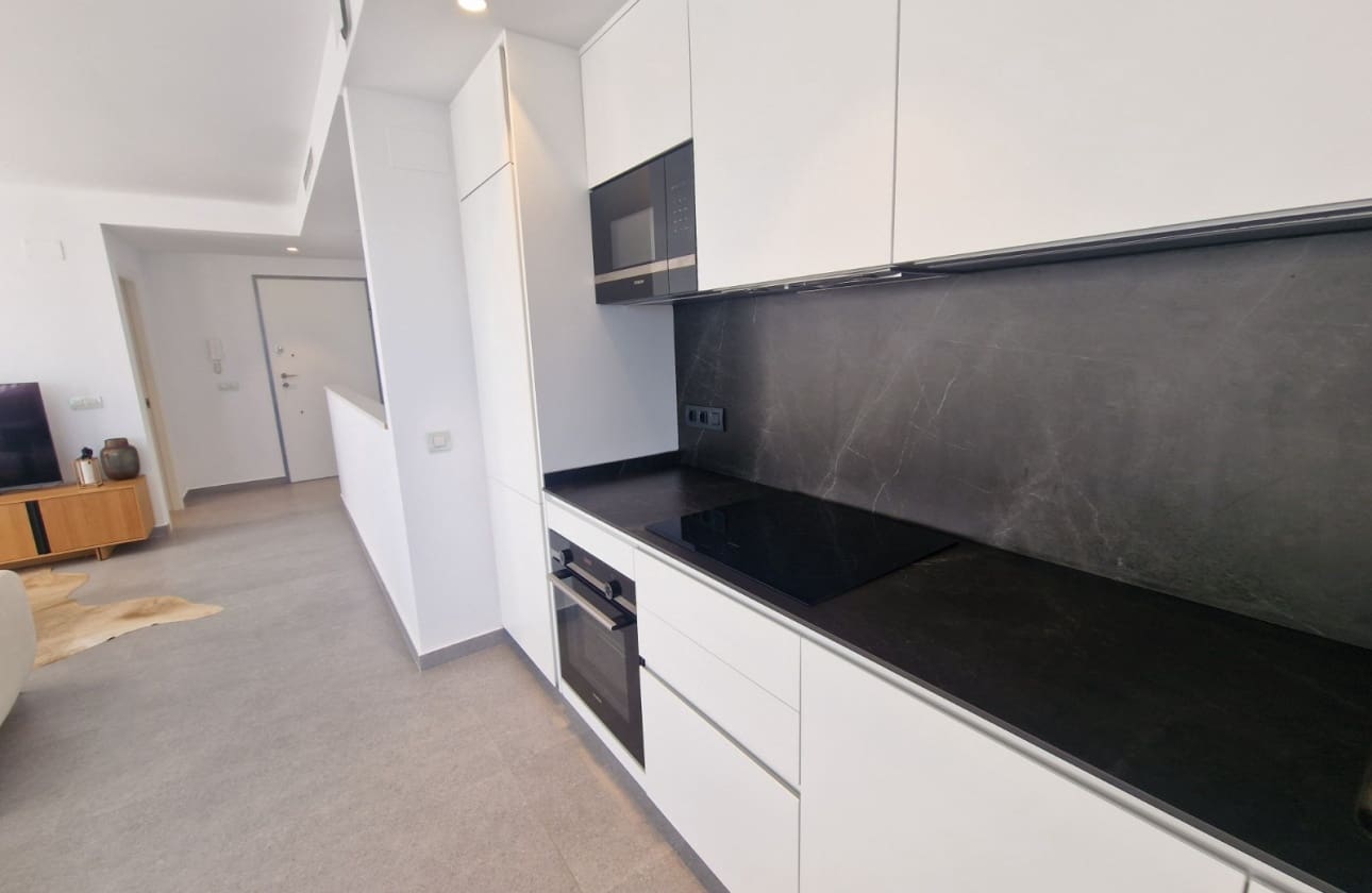 4 Zimmer Villa zu verkaufen in Guardamar del Segura mit Pool - 625.000 € (Ref: 9613095)