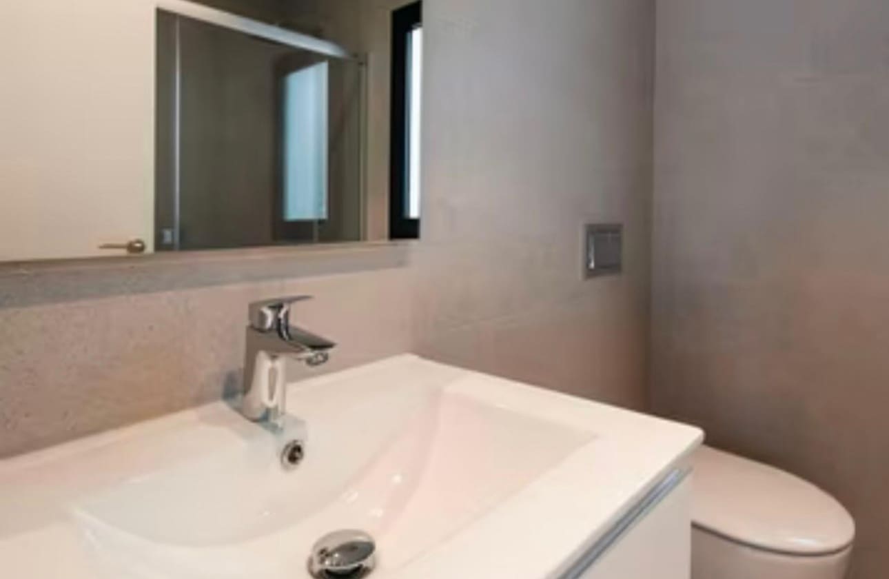 4 Zimmer Villa zu verkaufen in Guardamar del Segura mit Pool - 625.000 € (Ref: 9613095)