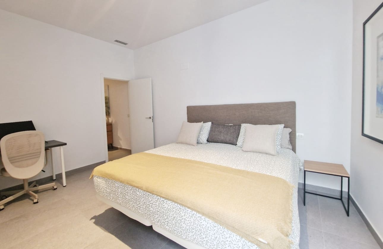 4 Zimmer Villa zu verkaufen in Guardamar del Segura mit Pool - 625.000 € (Ref: 9613095)