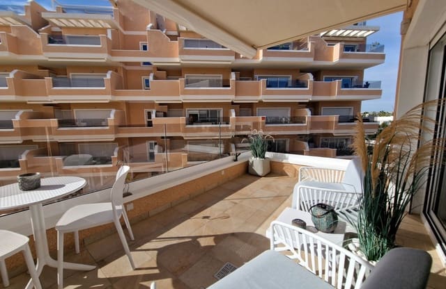 3 bedroom Apartment for sale in El Raso, Guardamar del Segura with pool - € 264,900 (Ref: 9613097)