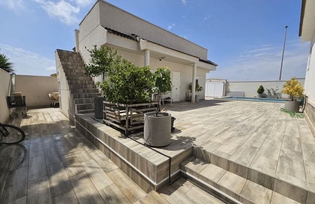 4 makuuhuone Huvila myytävänä paikassa Lo Pepin, Rojales mukana uima-altaan - 450 000 € (Ref: 9613098)