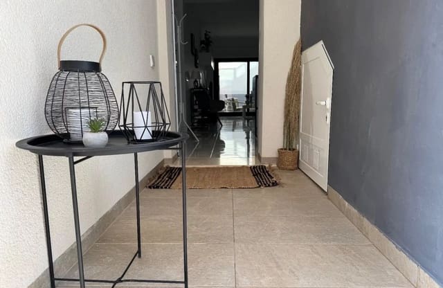 2 bedroom Bungalow for sale in El Raso, Guardamar del Segura with pool garage - € 219,900 (Ref: 9614243)