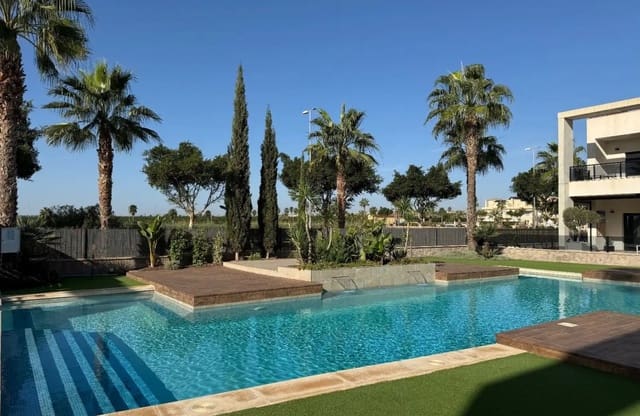 2 bedroom Bungalow for sale in El Raso, Guardamar del Segura with pool garage - € 219,900 (Ref: 9614243)