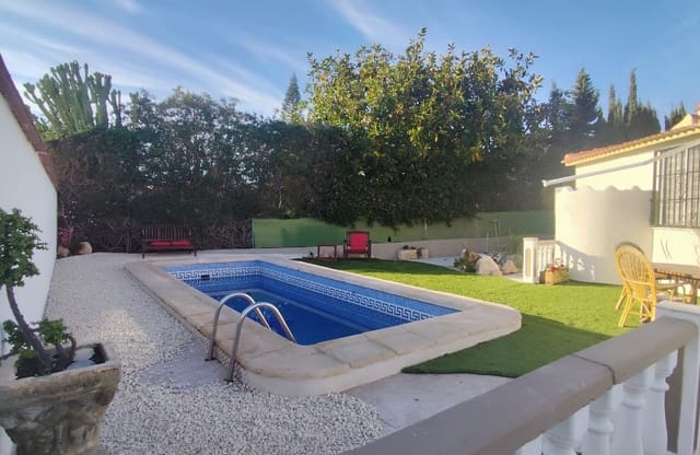 Chalet de 5 habitaciones en Ciudad Quesada, Rojales en venta con piscina garaje - 420.000 € (Ref: 9618733)