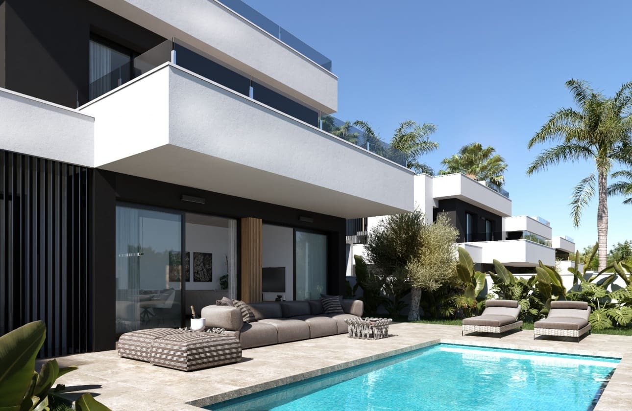 3 bedroom Villa for sale in Ciudad Quesada with pool - € 588,000 (Ref: 9622057)