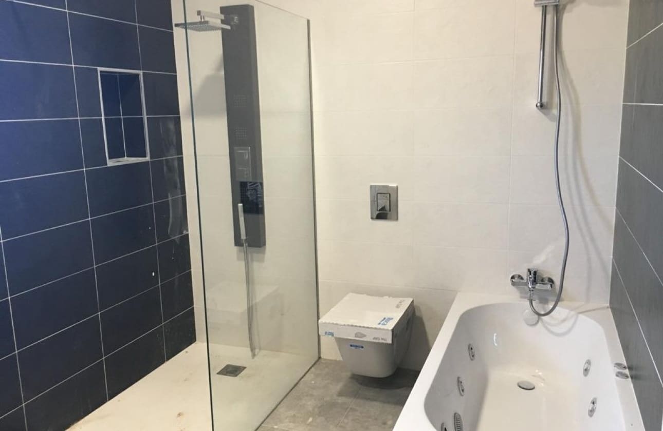 6 bedroom Villa for sale in Pinoso - € 611,000 (Ref: 9622115)