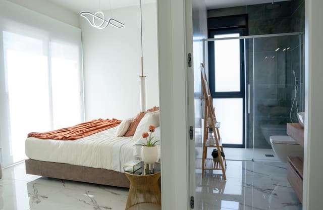 3 chambre Villa/Maison à vendre à Ciudad Quesada, Rojales avec piscine - 549 000 € (Ref: 9622119)