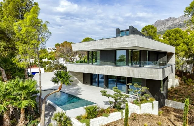 4 soveværelse Villa til salg i Altea med swimmingpool - € 2.345.000 (Ref: 9622128)
