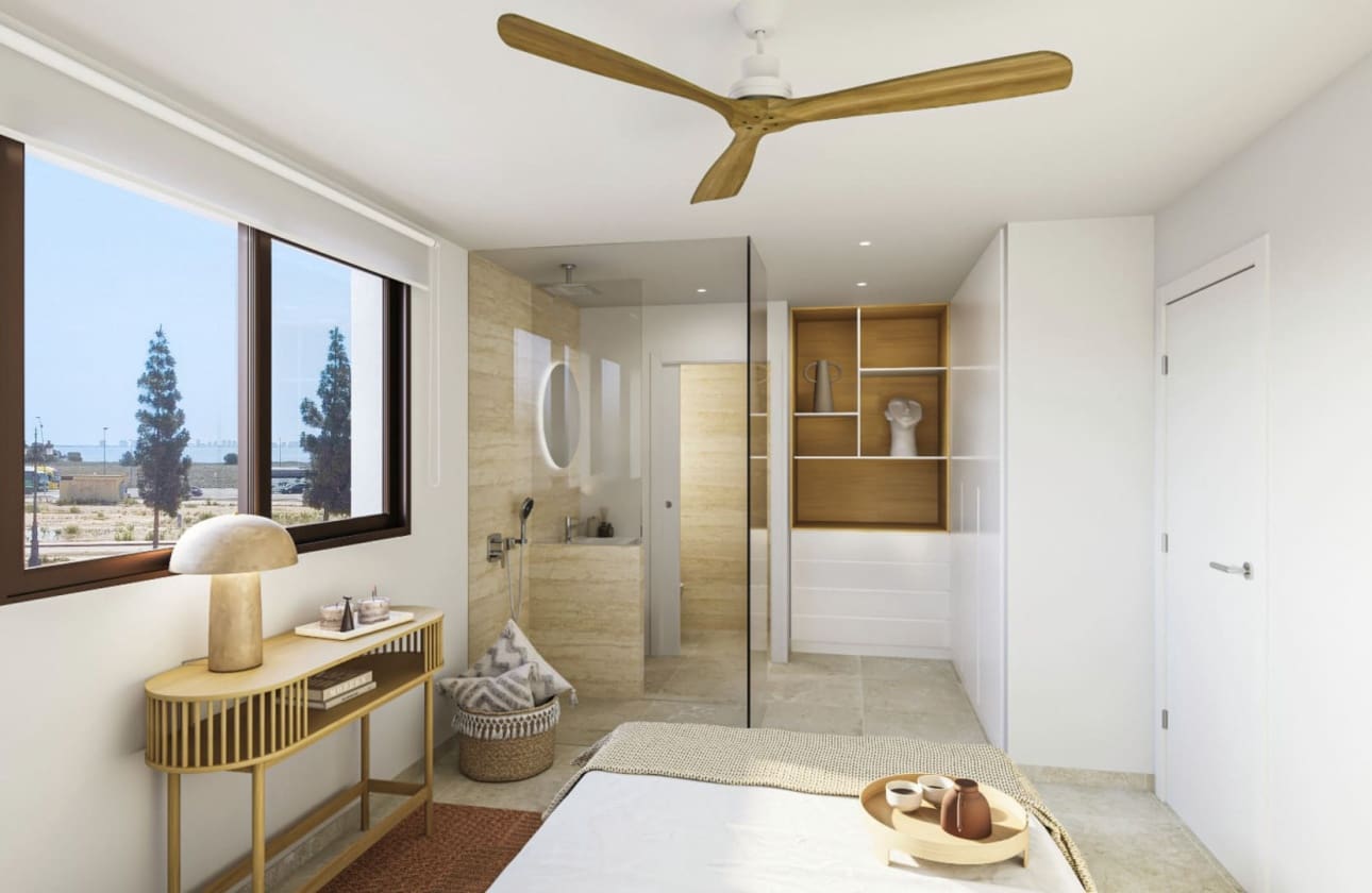 2 bedroom Bungalow for sale in Los Alcazares with pool - € 389,900 (Ref: 9622132)