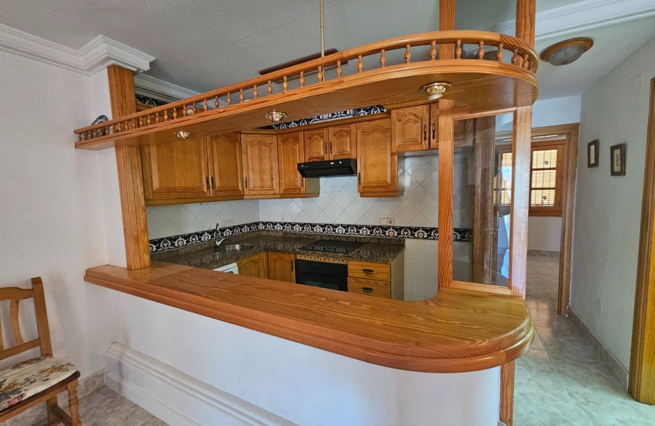 3 quarto Bungalow para venda em Guardamar del Segura com garagem - 220 000 € (Ref: 9622138)