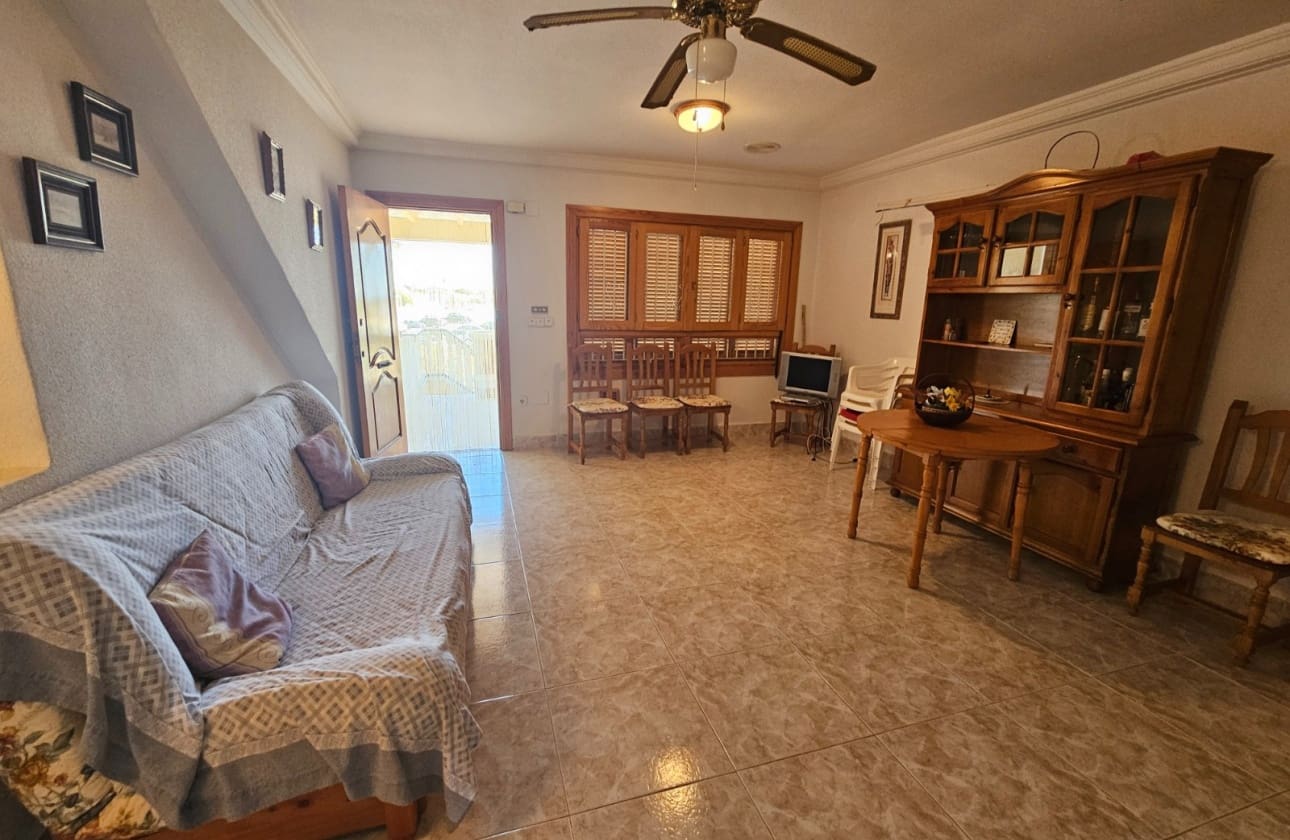 3 quarto Bungalow para venda em Guardamar del Segura com garagem - 220 000 € (Ref: 9622138)