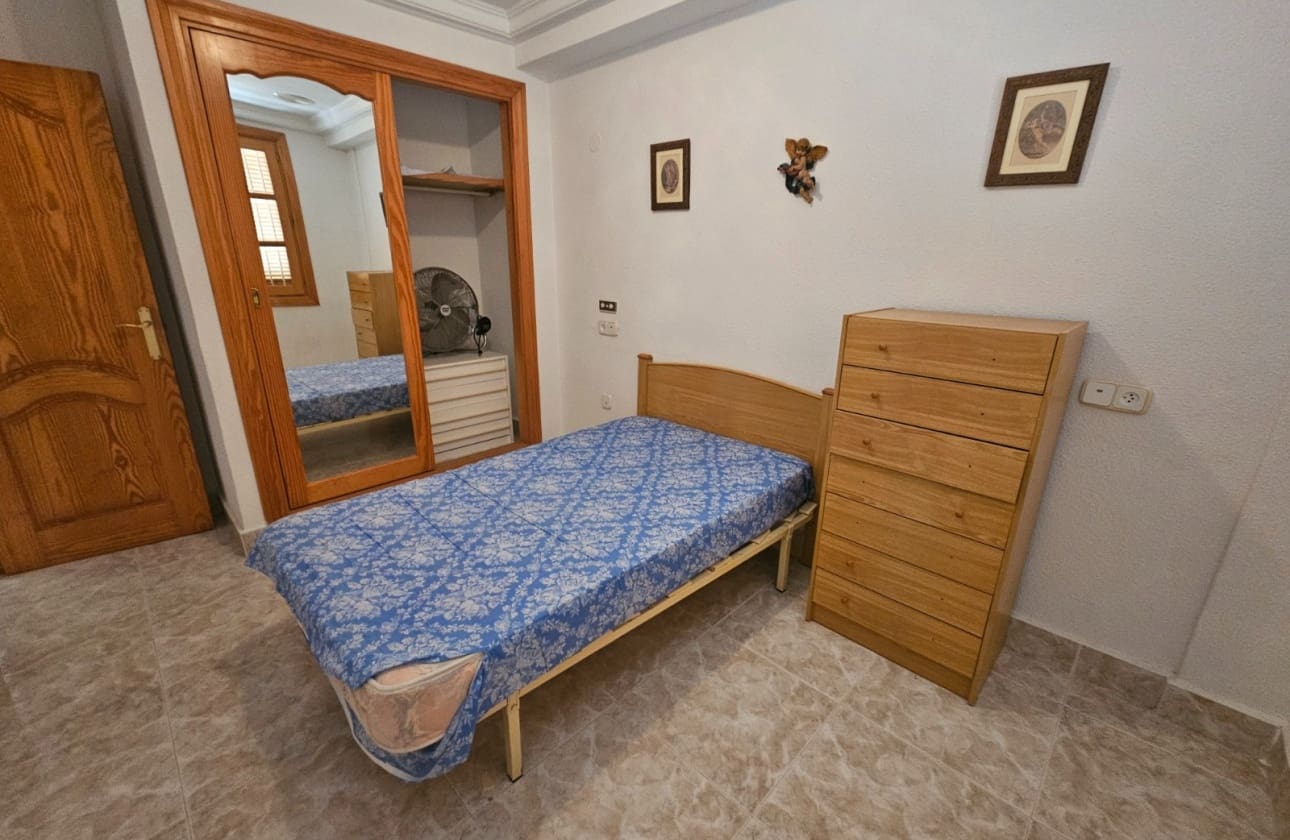 3 quarto Bungalow para venda em Guardamar del Segura com garagem - 220 000 € (Ref: 9622138)