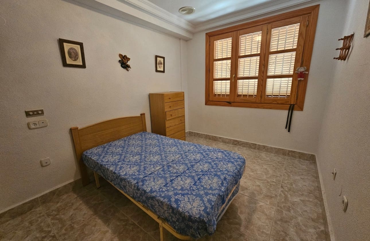 3 quarto Bungalow para venda em Guardamar del Segura com garagem - 220 000 € (Ref: 9622138)
