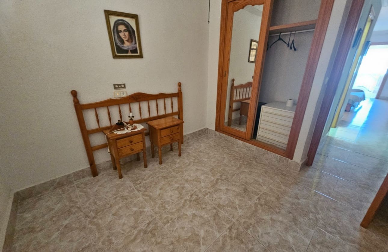 3 quarto Bungalow para venda em Guardamar del Segura com garagem - 220 000 € (Ref: 9622138)