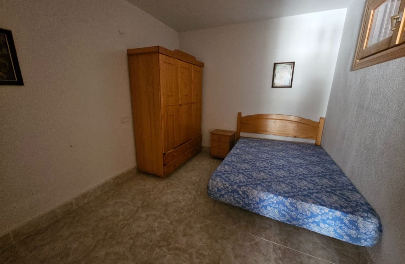 3 quarto Bungalow para venda em Guardamar del Segura com garagem - 220 000 € (Ref: 9622138)