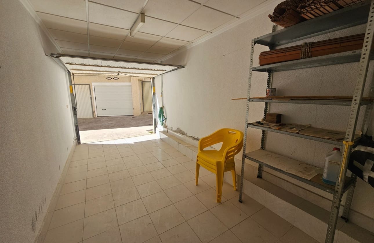 3 quarto Bungalow para venda em Guardamar del Segura com garagem - 220 000 € (Ref: 9622138)