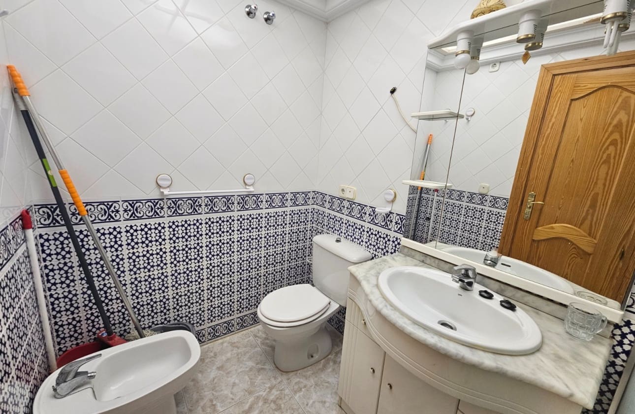 3 quarto Bungalow para venda em Guardamar del Segura com garagem - 220 000 € (Ref: 9622138)