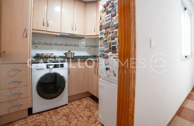 2 bedroom Penthouse for sale in Avenida Habaneras - Curva de Palangre, Torrevieja - € 145,000 (Ref: 9622140)