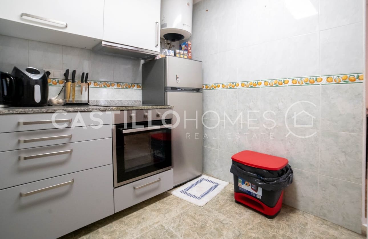 1 makuuhuone Kattohuoneisto myytävänä paikassa Torrevieja - 139 000 € (Ref: 9622141)