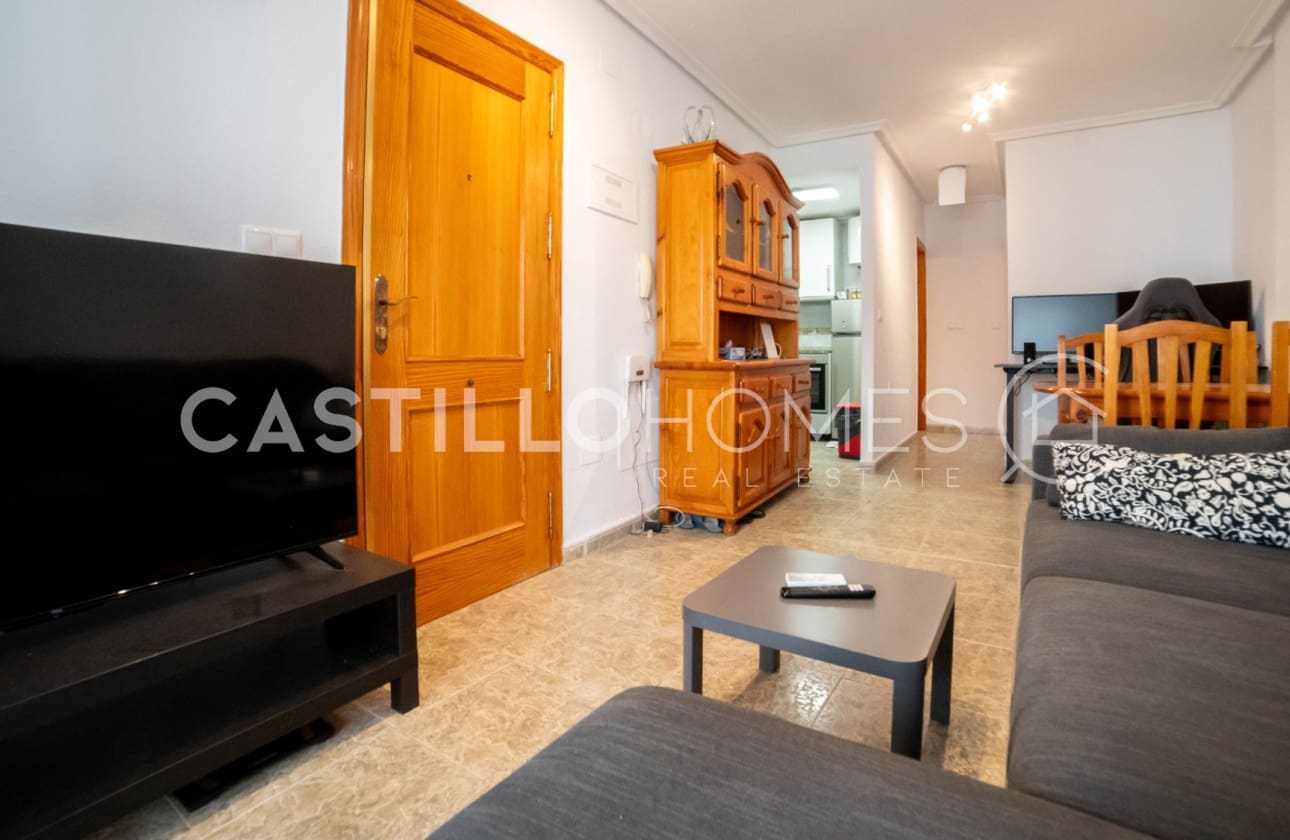 1 makuuhuone Kattohuoneisto myytävänä paikassa Torrevieja - 139 000 € (Ref: 9622141)