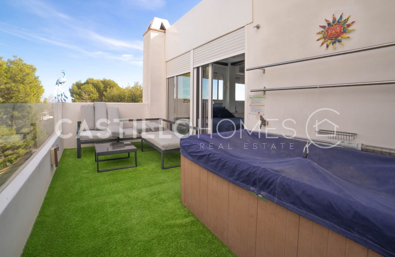 3 bedroom Townhouse for sale in Orihuela Costa with pool - € 430,000 (Ref: 9622142)