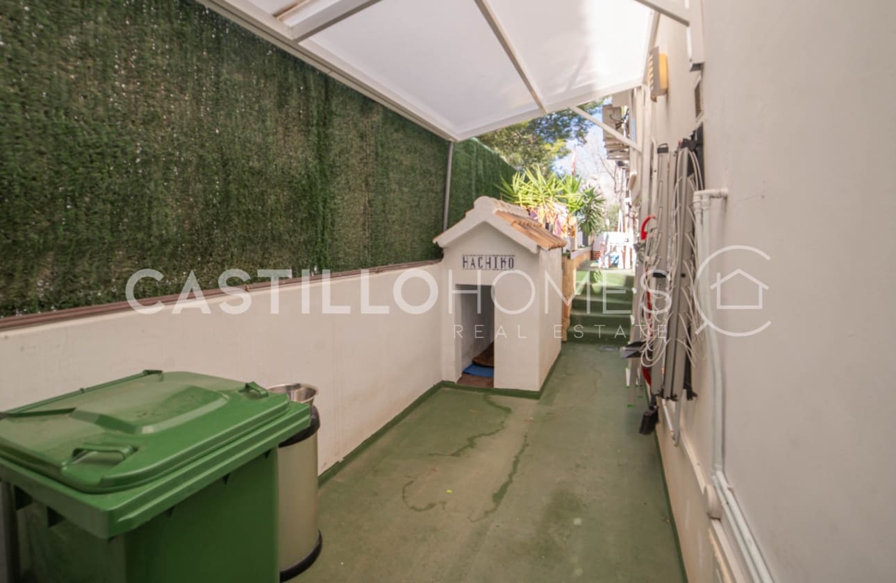 3 bedroom Townhouse for sale in Orihuela Costa with pool - € 430,000 (Ref: 9622142)