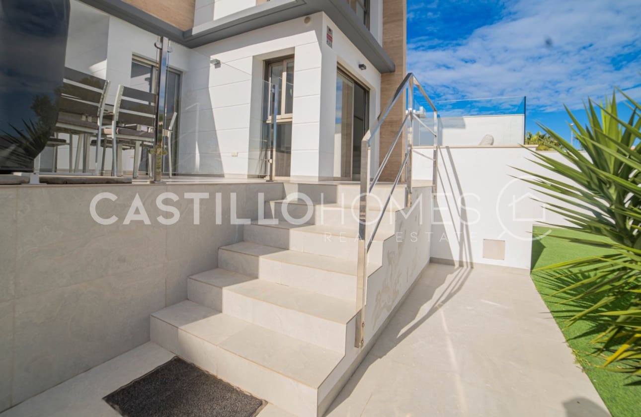 Chalet de 4 habitaciones en Filipinas en venta con piscina - 595.000 € (Ref: 9622143)