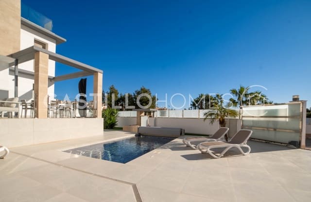 4 makuuhuone Huvila myytävänä paikassa Las Filipinas mukana uima-altaan - 595 000 € (Ref: 9622143)