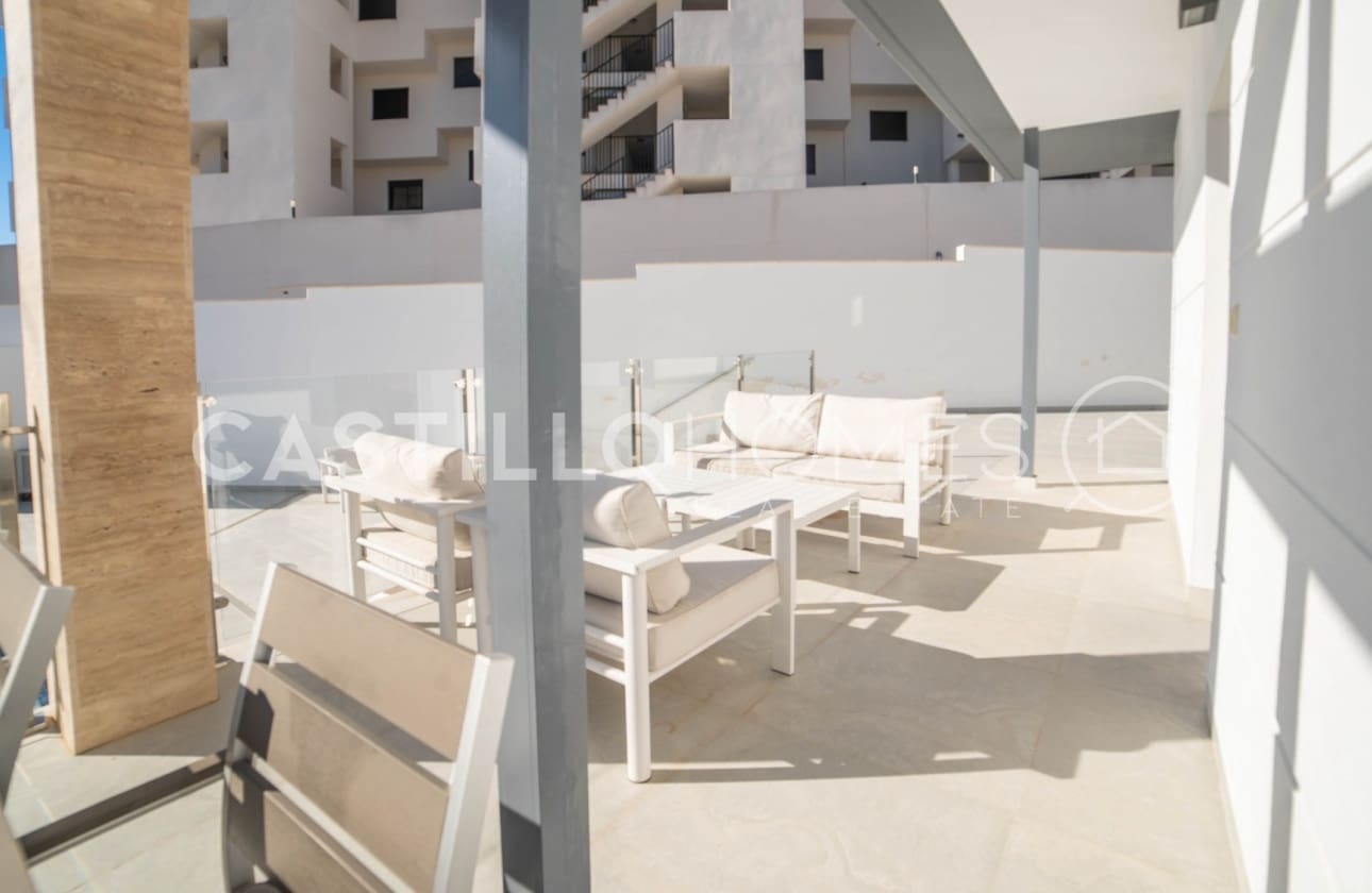 4 makuuhuone Huvila myytävänä paikassa Filipinas mukana uima-altaan - 595 000 € (Ref: 9622143)