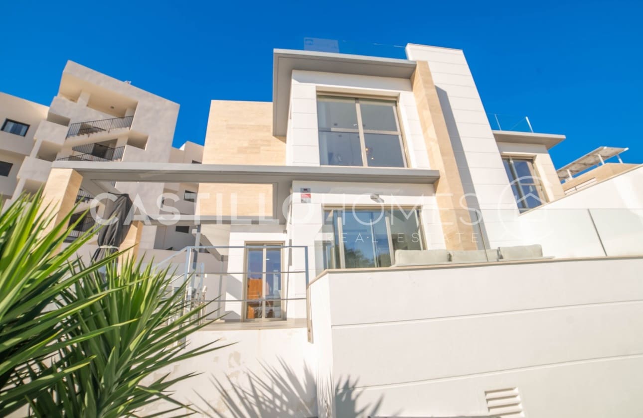 4 makuuhuone Huvila myytävänä paikassa Filipinas mukana uima-altaan - 595 000 € (Ref: 9622143)