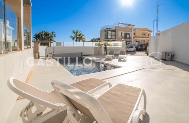 4 makuuhuone Huvila myytävänä paikassa Las Filipinas mukana uima-altaan - 595 000 € (Ref: 9622143)