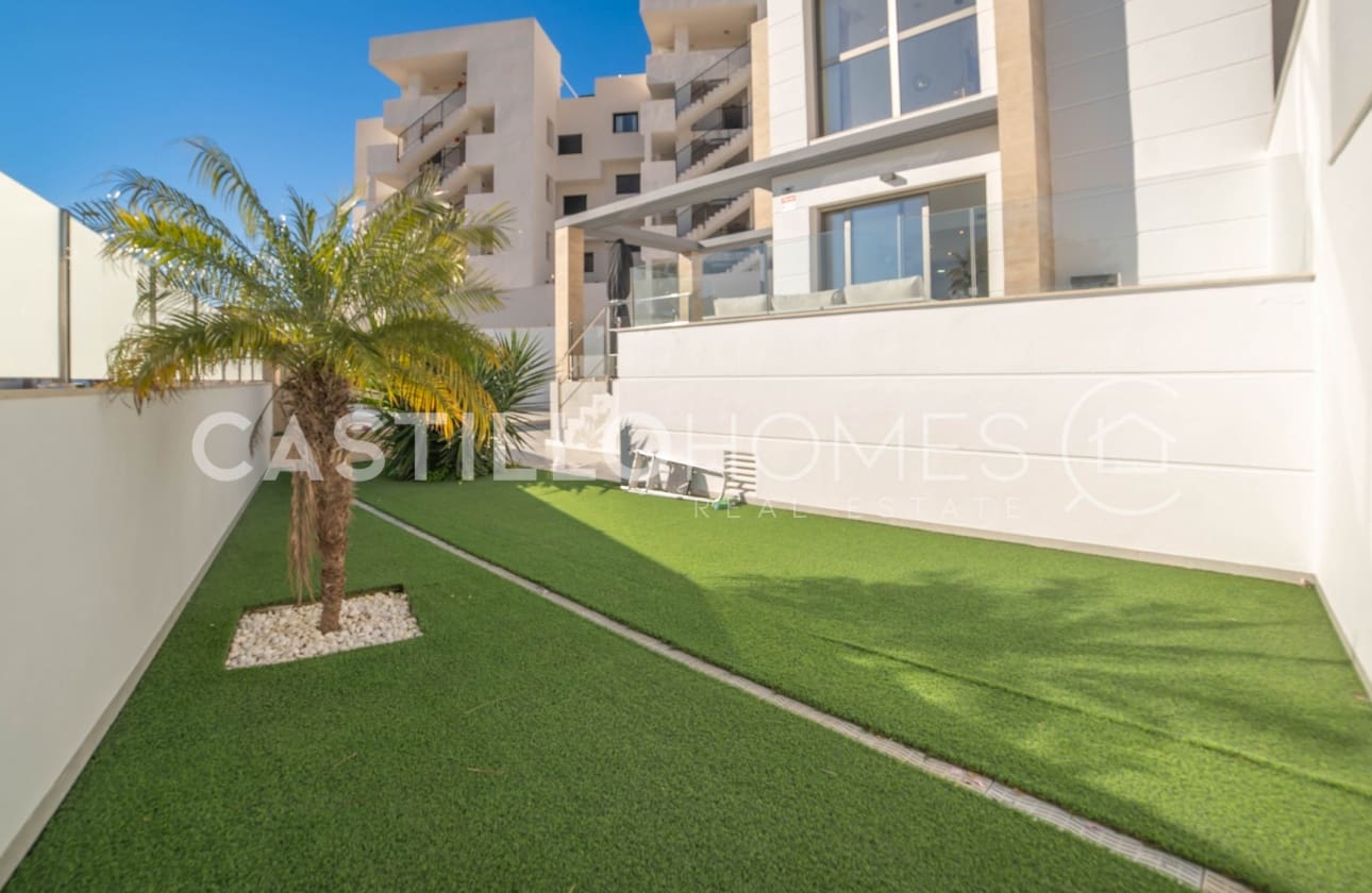 4 makuuhuone Huvila myytävänä paikassa Filipinas mukana uima-altaan - 595 000 € (Ref: 9622143)