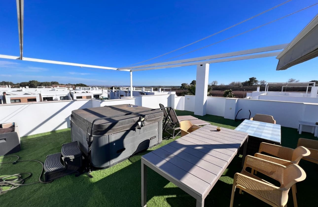 2 sovrum Lägenhet till salu i Vistabella med pool - 235 000 € (Ref: 9622144)