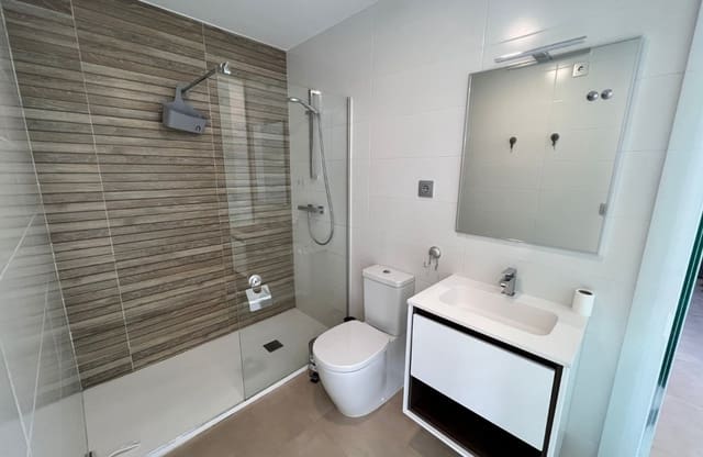 2 bedroom Apartment for sale in Vistabella, Orihuela with pool - € 235,000 (Ref: 9622144)