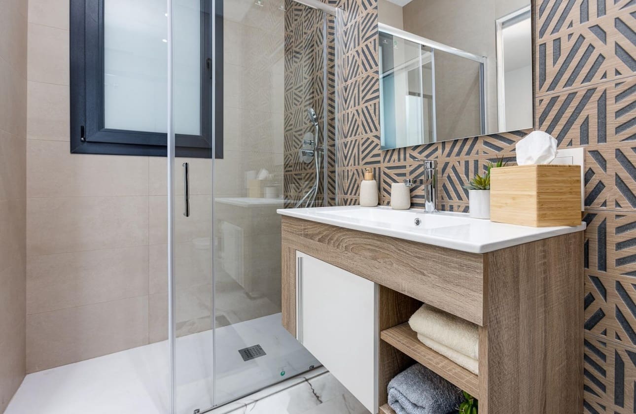 Bungalow de 2 habitaciones en Ciudad Quesada en venta con piscina - 297.000 € (Ref: 9622151)