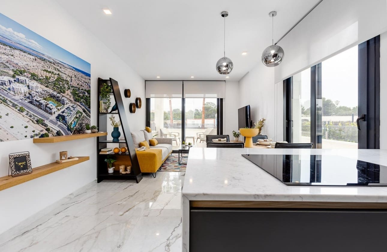 2 bedroom Bungalow for sale in Ciudad Quesada with pool - € 312,000 (Ref: 9622156)