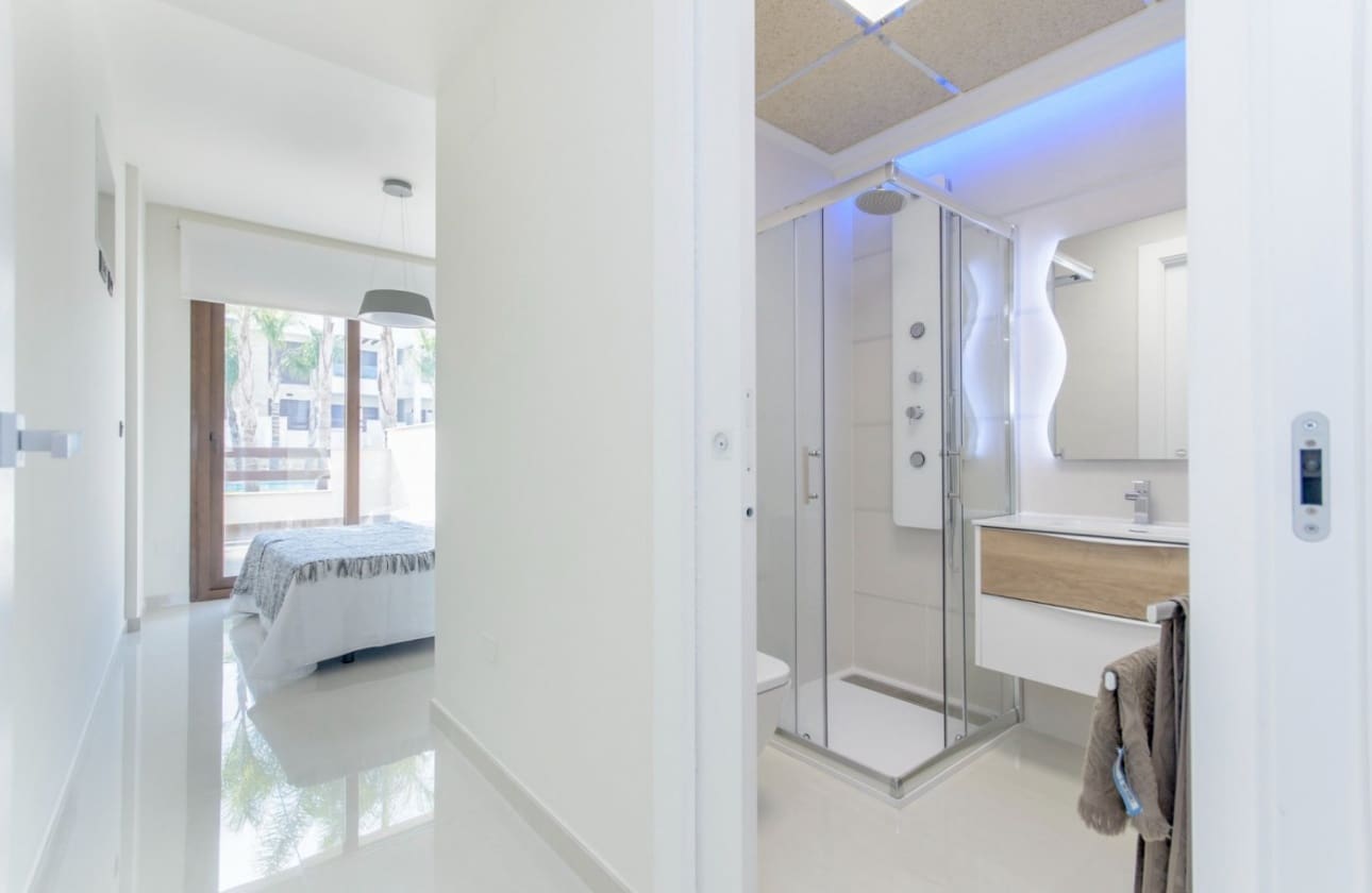 3 soveværelse Bungalow til salg i Los Balcones med swimmingpool - € 305.000 (Ref: 9622166)