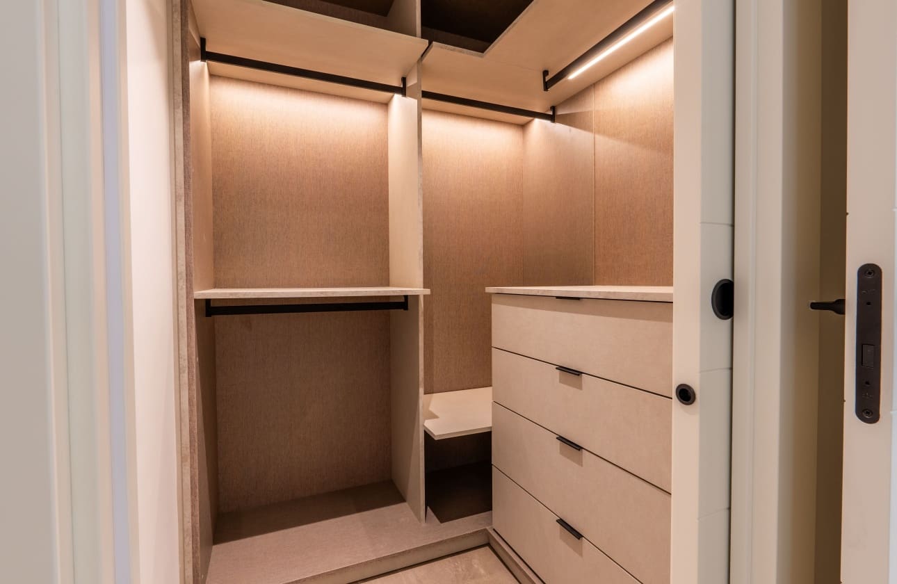 3 bedroom Beach Apartment for sale in Guardamar del Segura with pool - € 510,000 (Ref: 9622173)