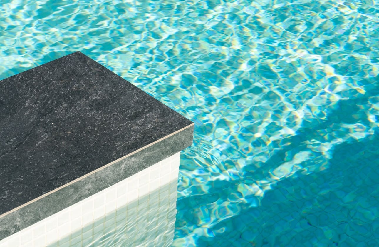 3 bedroom Beach Apartment for sale in Guardamar del Segura with pool - € 510,000 (Ref: 9622173)