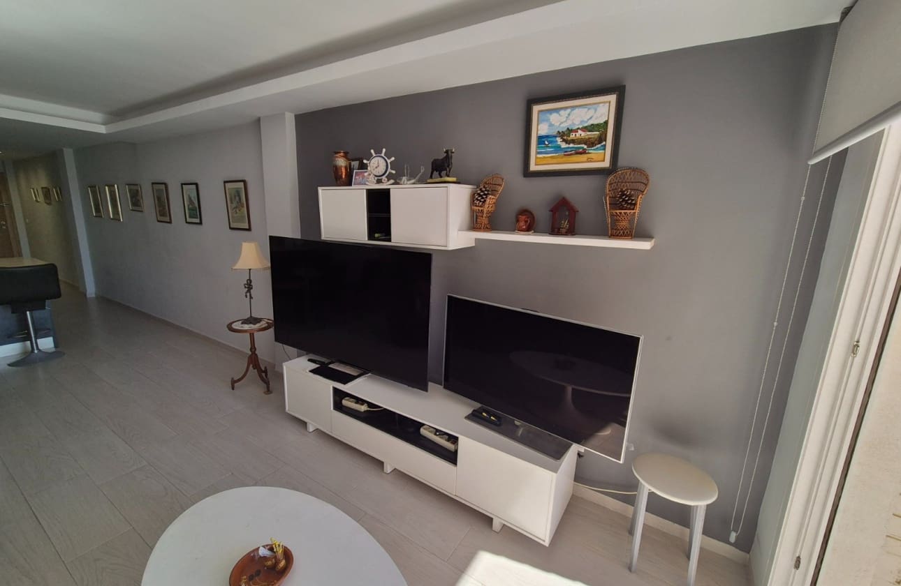 3 soverom Strandleiligheter til salgs i Torrevieja med garasje - € 330 000 (Ref: 9622176)