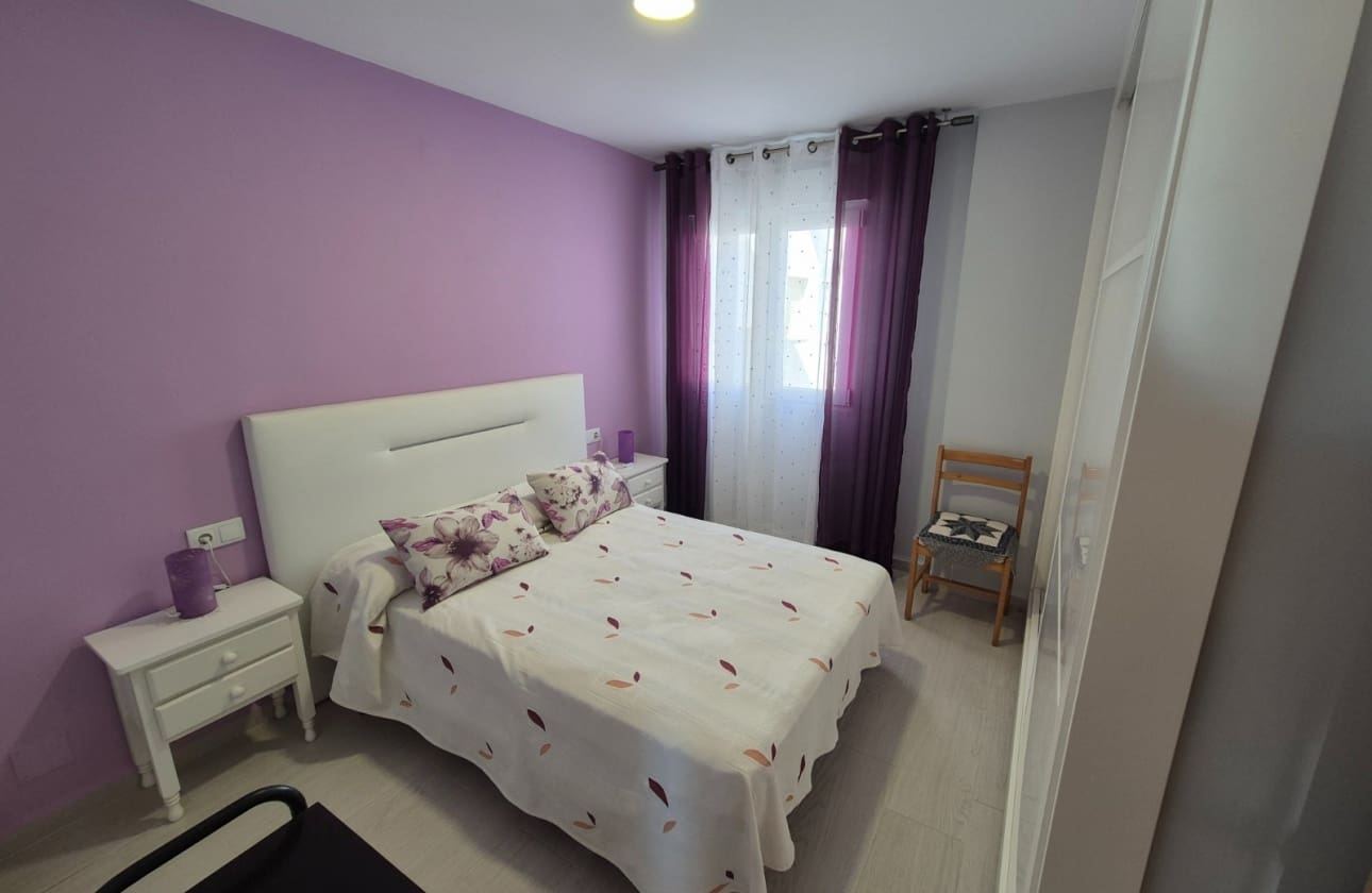 3 soverom Strandleiligheter til salgs i Torrevieja med garasje - € 330 000 (Ref: 9622176)