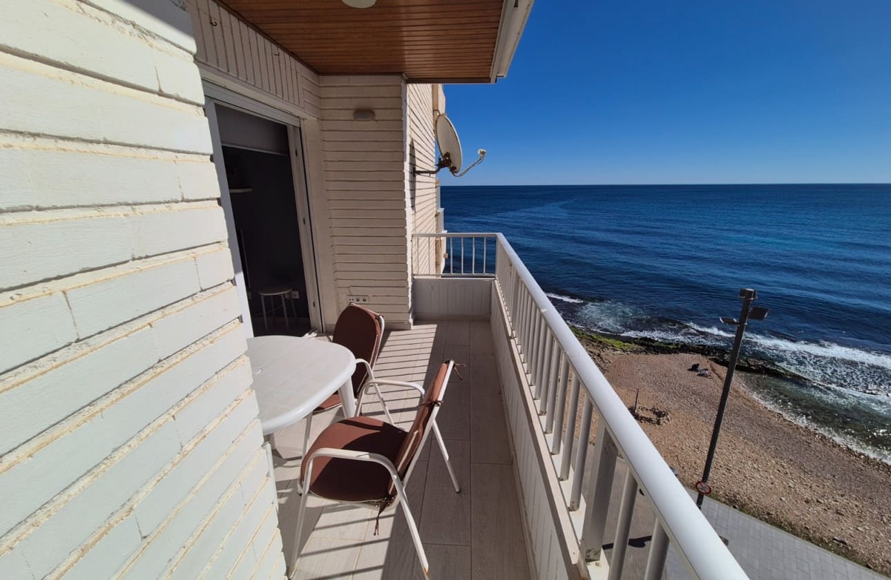 3 soverom Strandleiligheter til salgs i Torrevieja med garasje - € 330 000 (Ref: 9622176)